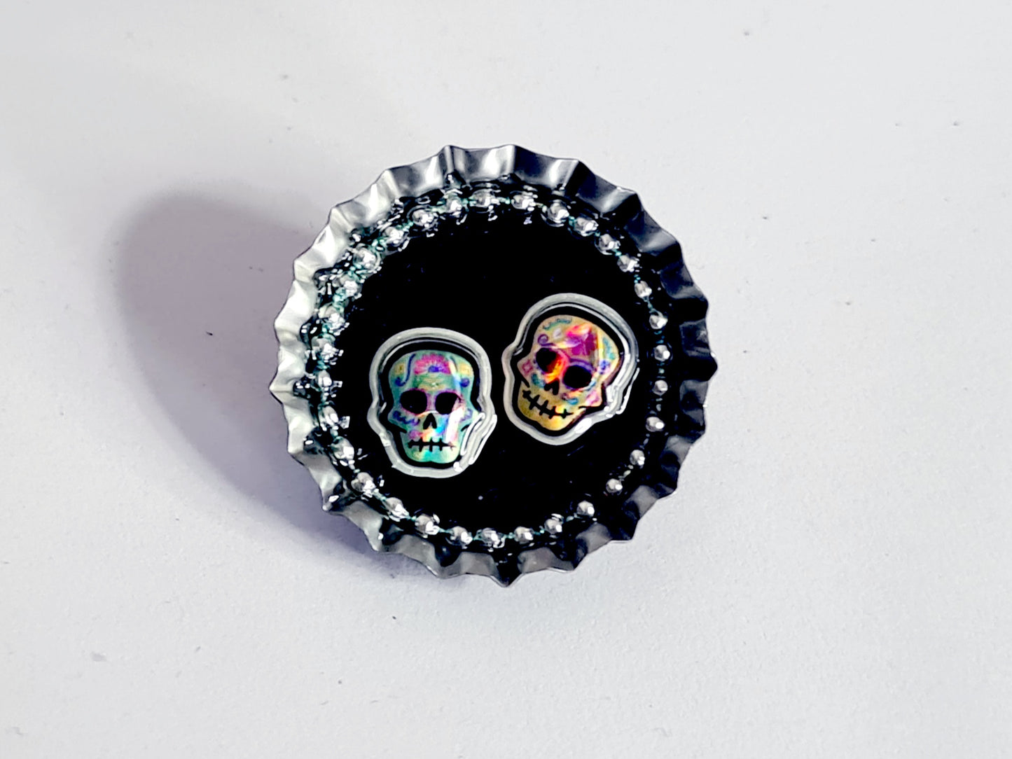 Day of the Dead, Sugar Skull Bottle Cap Brooch 1
