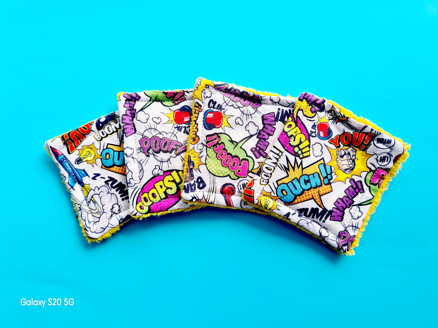 COMIC BOOK PRINT 💛 - Cotton Face Pads
